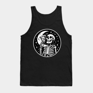 Skeleton enjoying a Slice of Pizza Tank Top