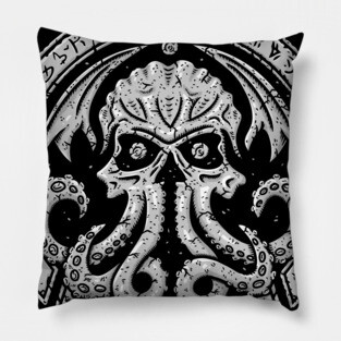 Cthulhu - Prophet of Doom Pillow