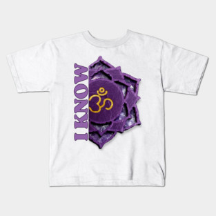 Connect to Your Spiritual Self with Crown Chakra "I KNOW" Affirmations Kids T-Shirt