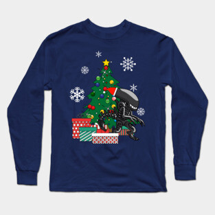 Alien Xenomorph Around The Christmas Tree Long Sleeve T-Shirt