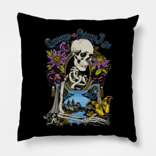 Queens of the stone Age Pillow
