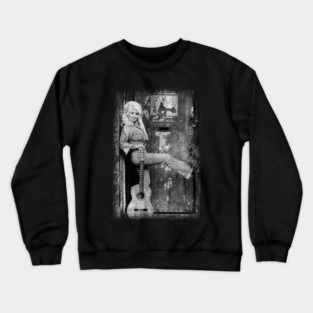 Dolly Parton // 80s 90s Vintage Distressed Crewneck Sweatshirt