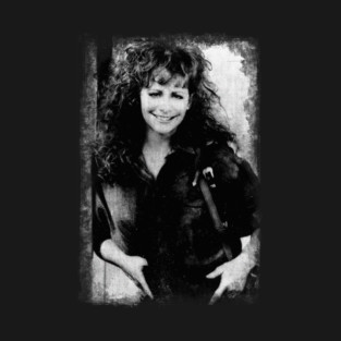 Reba Mcentire // 80s 90s Vintage Distressed T-Shirt