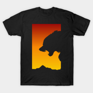 Sunset Snarling Wolf - Wolf Lover - Growling Wolf Aggressive Wolves T-Shirt