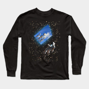 Astronaut Discovers Alien Portal Long Sleeve T-Shirt