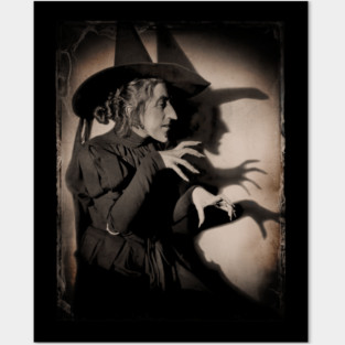 Wicked Witch Of The West. Wizard Of Oz Witch. Margaret Hamilton. Posters and Art