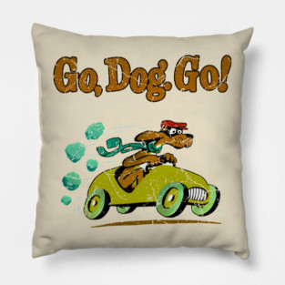 Go dog Go Essential Vintage Pillow