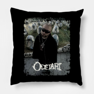 Odetari Pillow
