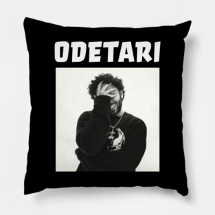 Odetari Pillow