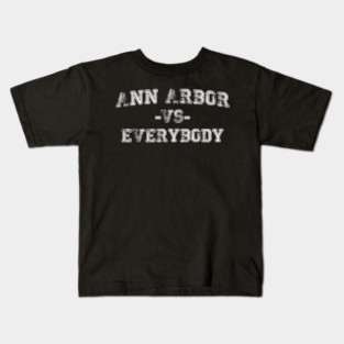 Ann Arbor vs Everybody - Vintage City Grunge Effect Kids T-Shirt