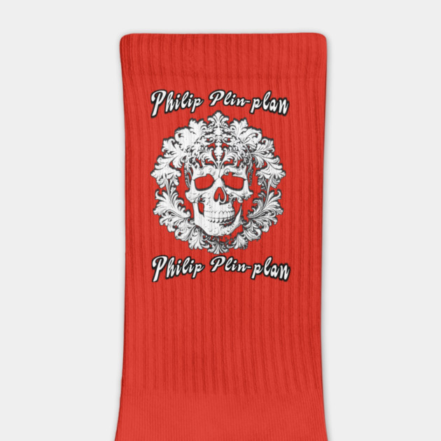 Philip plin-plan skull by Nizar clothing store 