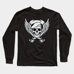 Skull wearing a beret with crossed sabers and wings Long Sleeve T-Shirt