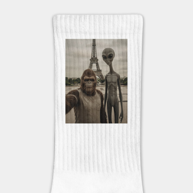 Selfie of Bigfoot and Alien in Paris-Eiffel Tower by Megadorim
