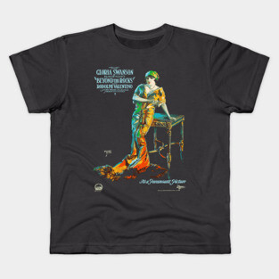 Gloria Swanson and Rudolph Valentino in Beyond the Rocks Kids T-Shirt
