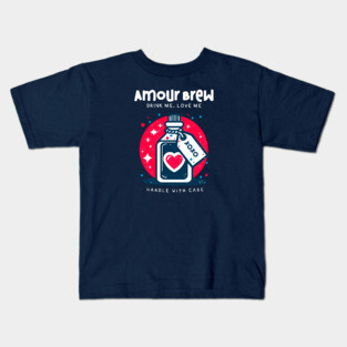 AMOUR BREW Kids T-Shirt