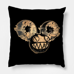 king deadmau5 Pillow