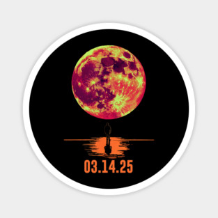 lunar-eclipse-march-2025-moon-lover Magnet
