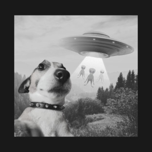Dog Taking Selfie Aliens T-Shirt