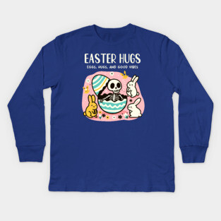 EASTER HUGS Kids Long Sleeve T-Shirt