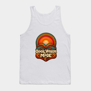 Bookworm Retro Sunset – Open Book Aesthetic Tank Top