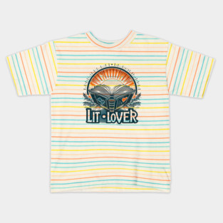 Lit Lover – Open Book Aesthetic Kids T-Shirt