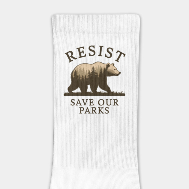 Resist Bear Save our parks, FDT Anti Trump, National Parks, National Forest Service by ArtistTee ⭐⭐⭐⭐⭐