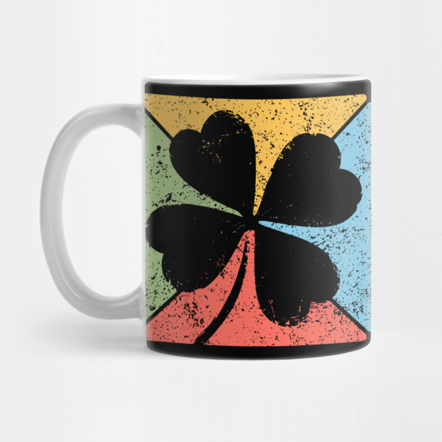 Lucky Clover Retro Pop Art – St. Patrick’s Grunge Style by TuncGK