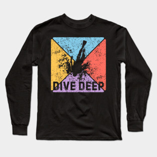Dive Deep Retro Scuba Pop Art – Grunge Ocean Aesthetic Long Sleeve T-Shirt