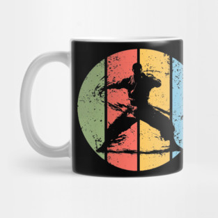 Retro Kung Fu Warrior Pop Art – Vintage Martial Arts Grunge Tee Mug