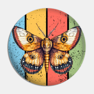 Vintage Grunge Moth Pop Art – Retro Distressed Insect Tee Pin