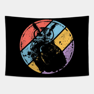 Vintage Grunge Owl Pop Art – Retro Nocturnal Bird Distressed Design Tapestry