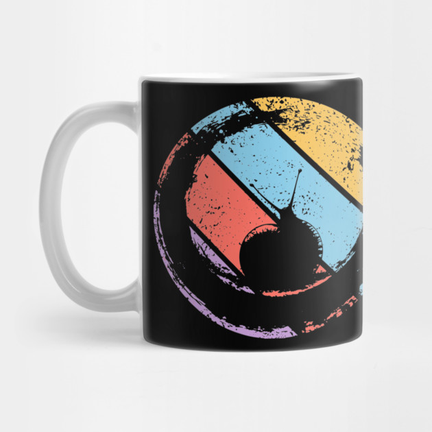 Retro Grunge Snail Pop Art – Minimalist Distressed Nature Tee by TuncGK