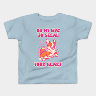 on my Way to steal your heart! Cute Corgi Kids T-Shirt