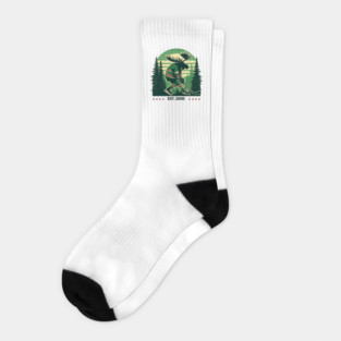 Retro Forest Moose Hockey Design – Est. 2000 Socks