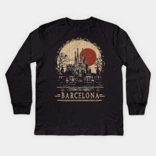 Barcelona Travel Poster – Sagrada Familia in Vintage Japanese Style Kids Long Sleeve T-Shirt