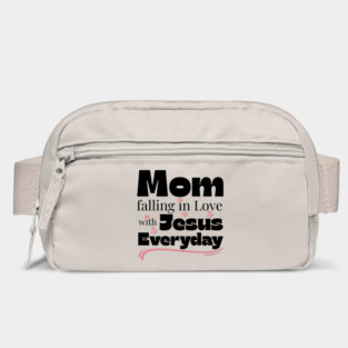 Christian Mom Shirt – Falling in Love with Jesus Every Day Bag