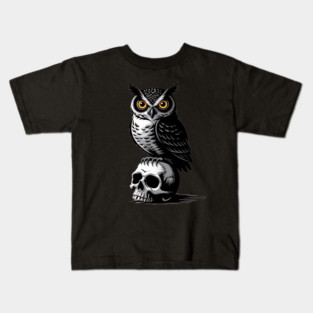 Eerie Owl with Skull in Black and White Gothic Style Kids T-Shirt