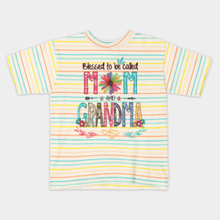 Vintage Flower Blessed To Be Called Mom And Grandma Wildflower Happy Birthday Mothers Day Merry Christmas Kids T-Shirt