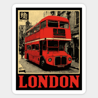 Vintage London Double Decker Bus Street Art T-Shirt Magnet