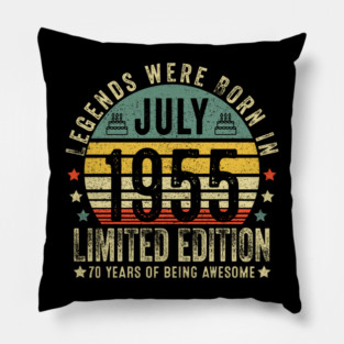 70th Birthday Gifts Vintage July 1955 70 Years Old For Men Pillow