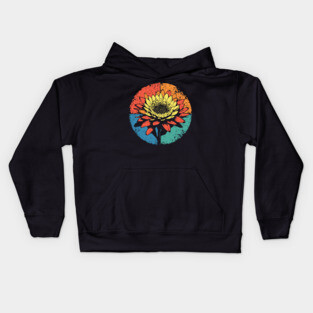 Vintage Chrysanthemum Bloom – Retro Botanical Art Kids Hoodie