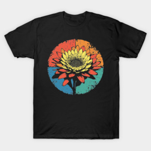 Vintage Chrysanthemum Bloom – Retro Botanical Art T-Shirt