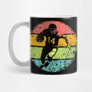 Vintage Football Runner – Retro Sports Action Art Mug
