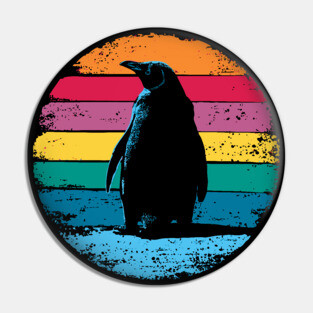 Retro Penguin Portrait – Vintage Arctic Bird Graphic Pin