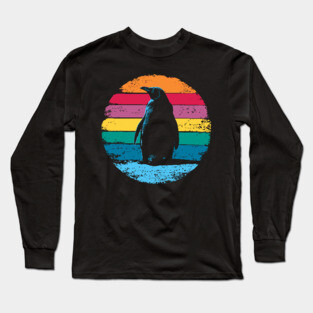 Retro Penguin Portrait – Vintage Arctic Bird Graphic Long Sleeve T-Shirt