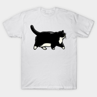Chonky Oh Lawd He Comin Tuxedo Cat T-Shirt