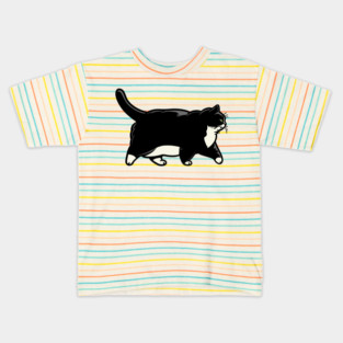 Chonky Oh Lawd He Comin Tuxedo Cat Kids T-Shirt