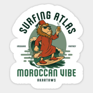 Lion de l'Atlas En Mode Surf À Taghazout Avec Ambiance Amazigh Marocaine Sticker