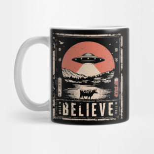 Believe in UFOs – Retro Alien Sightings Mug