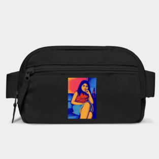 real queen sittings back Bag